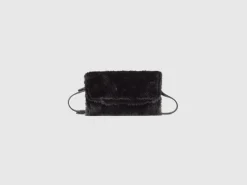 Bag in faux fur
