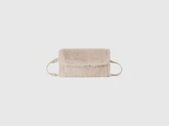 Bag in faux fur