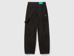 Baggy fit trousers