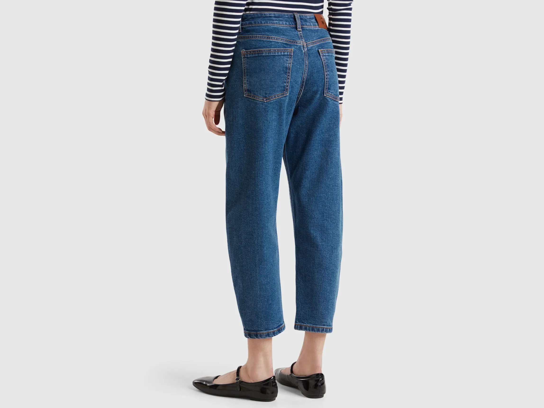 Balloon fit jeans