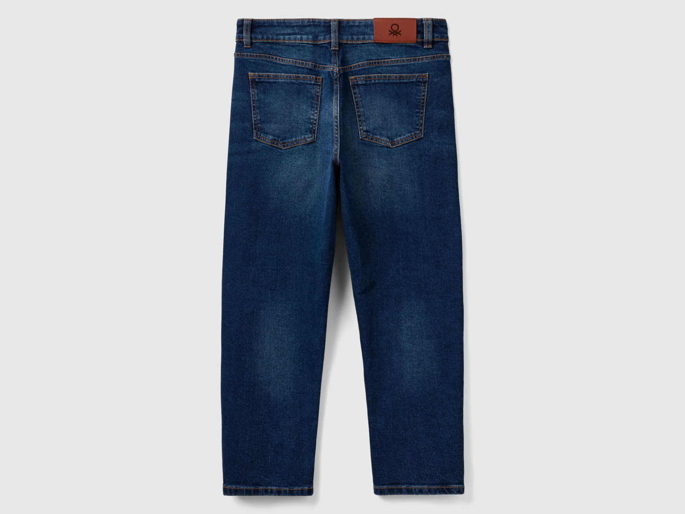 Balloon fit jeans