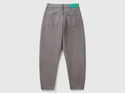 Balloon fit trousers