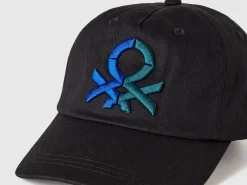 Baseball cap with logo