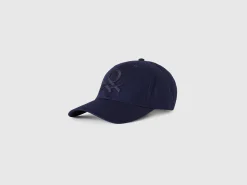 Baseball hat with embroidered logo
