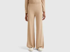 Beige wide leg trousers in cashmere and wool blend