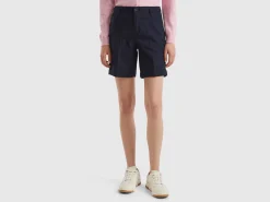 Bermudas in stretch cotton