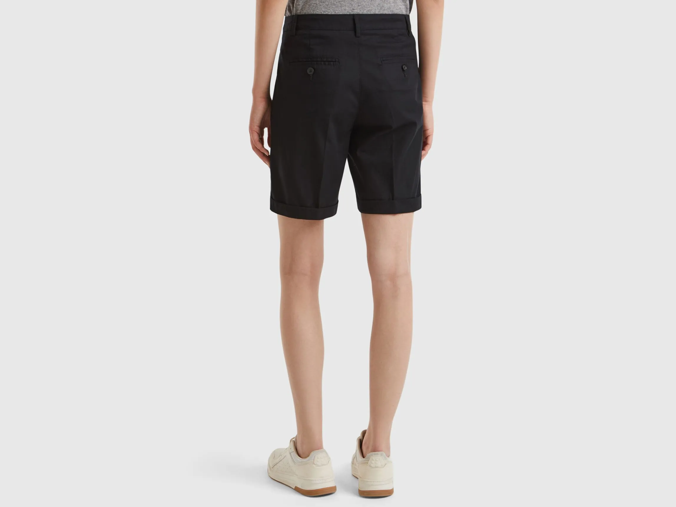 Bermudas in stretch cotton