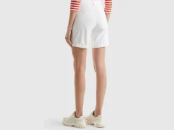 Bermudas in stretch cotton