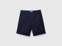 Bermudas in stretch cotton