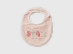 Bib with print