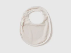 Bib with print