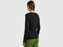 Black 100% cotton long sleeve t-shirt