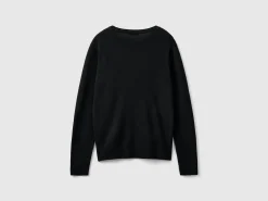 Black crew neck sweater in Merino wool