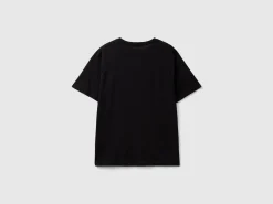 Black organic cotton t-shirt with logo