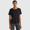 Black short sleeve t-shirt