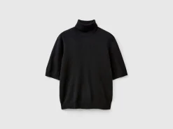 Black short sleeve turtleneck in cashmere blend