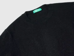 Black sweater in pure cashmere