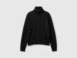 Black turtleneck in pure cashmere