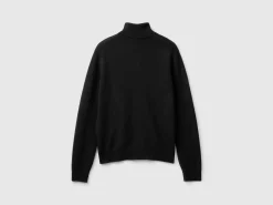 Black turtleneck in pure cashmere