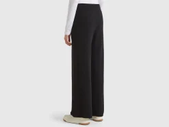 Black wide leg trousers in cashmere and wool blend