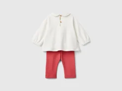 Blouse and trousers set