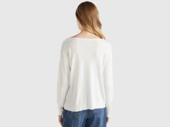 Boat neck sweater