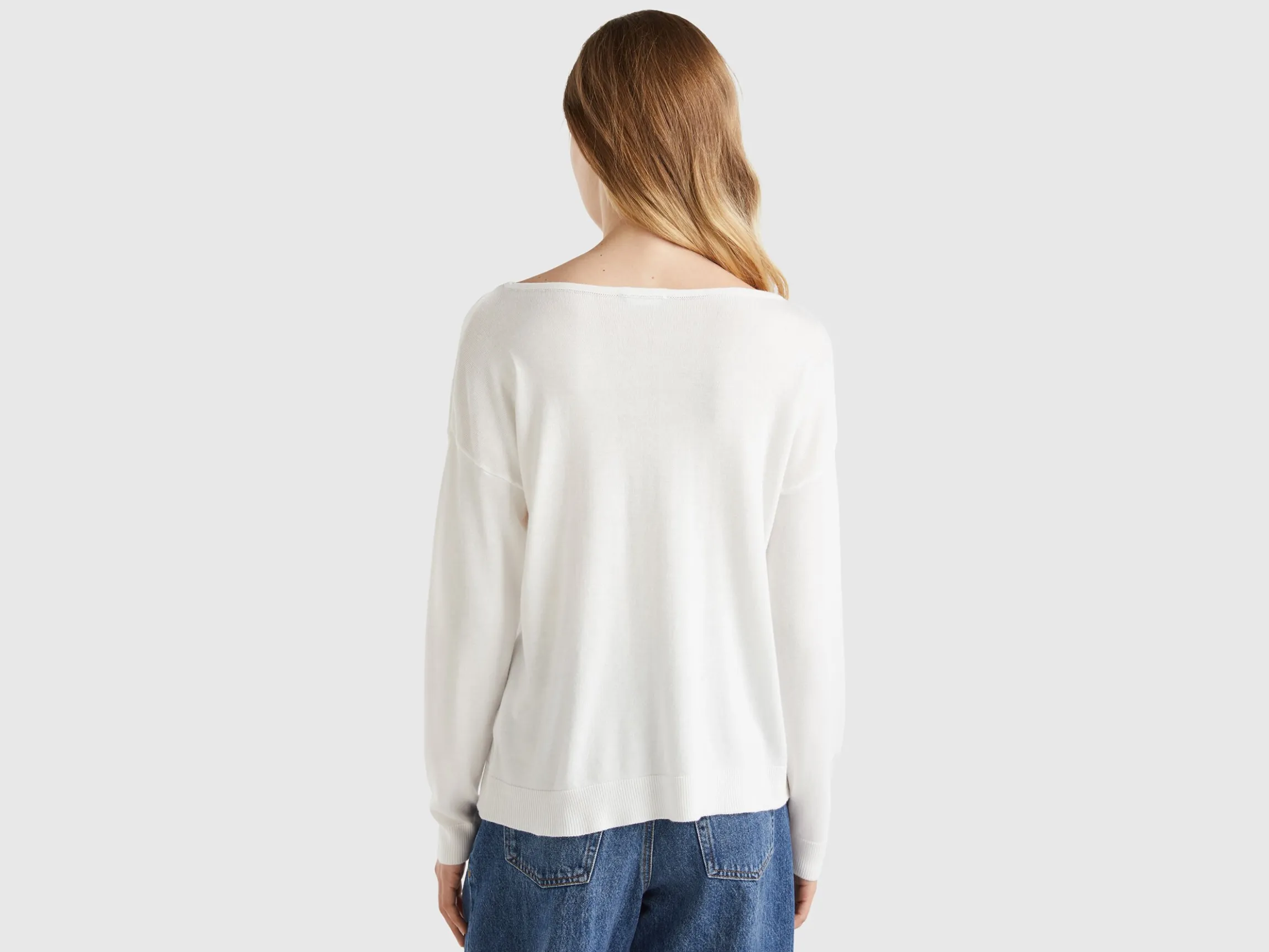 Boat neck sweater