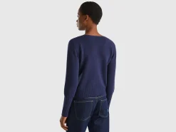Boat neck sweater
