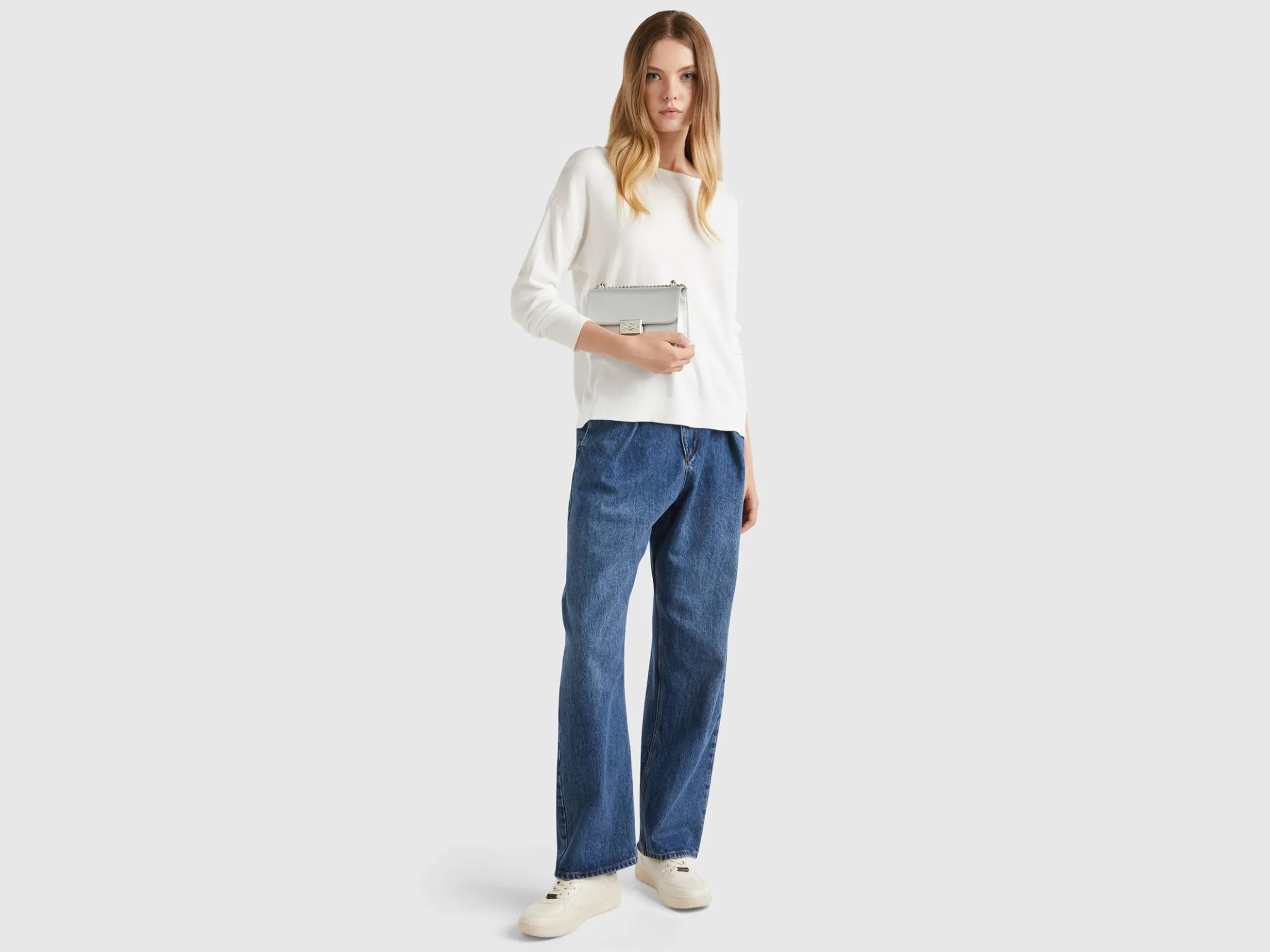Boat neck sweater
