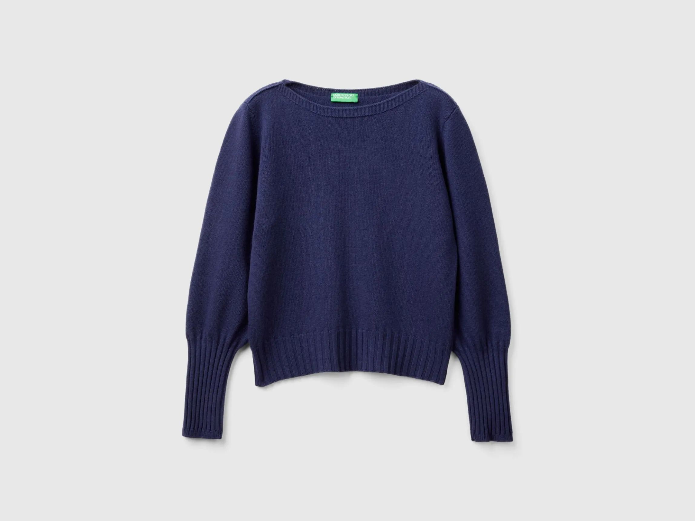 Boat neck sweater