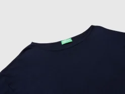 Boat neck sweater