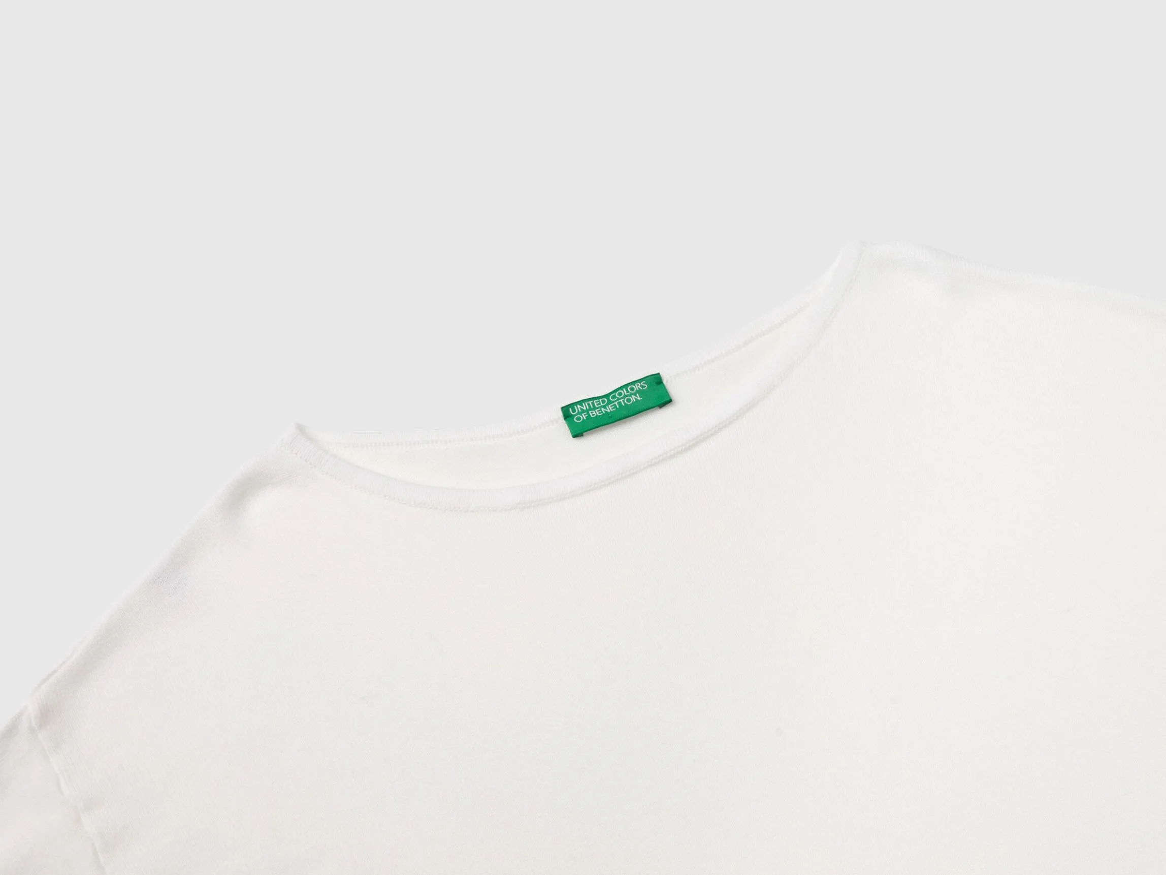 Boat neck sweater