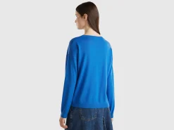 Boat neck sweater in pure Merino wool