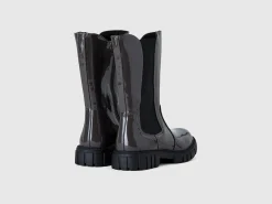 Boots in coated fabric