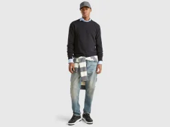Bouclé crew neck sweater