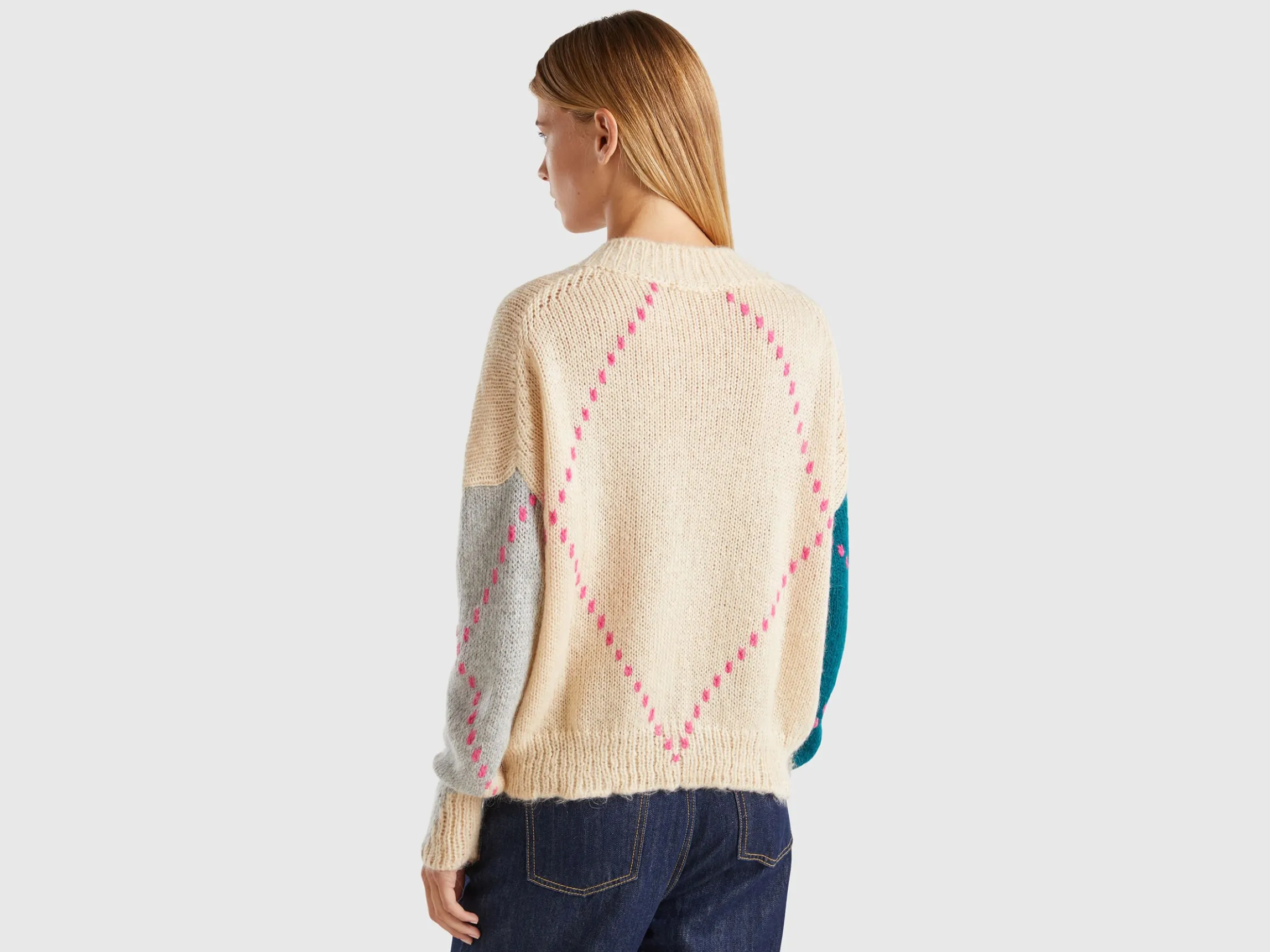 Boxy fit sweater in mohair blend