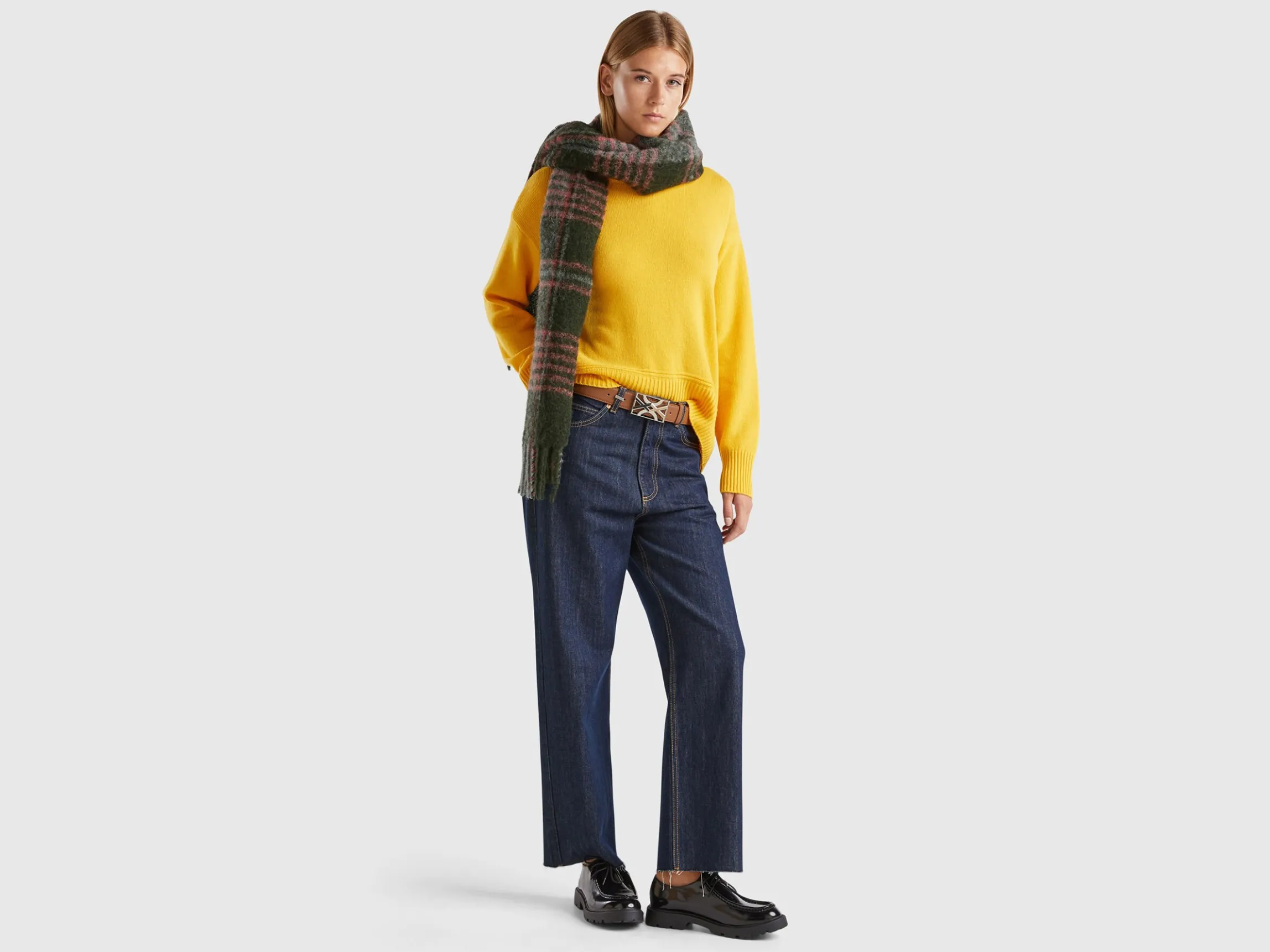 Boxy fit sweater in wool blend