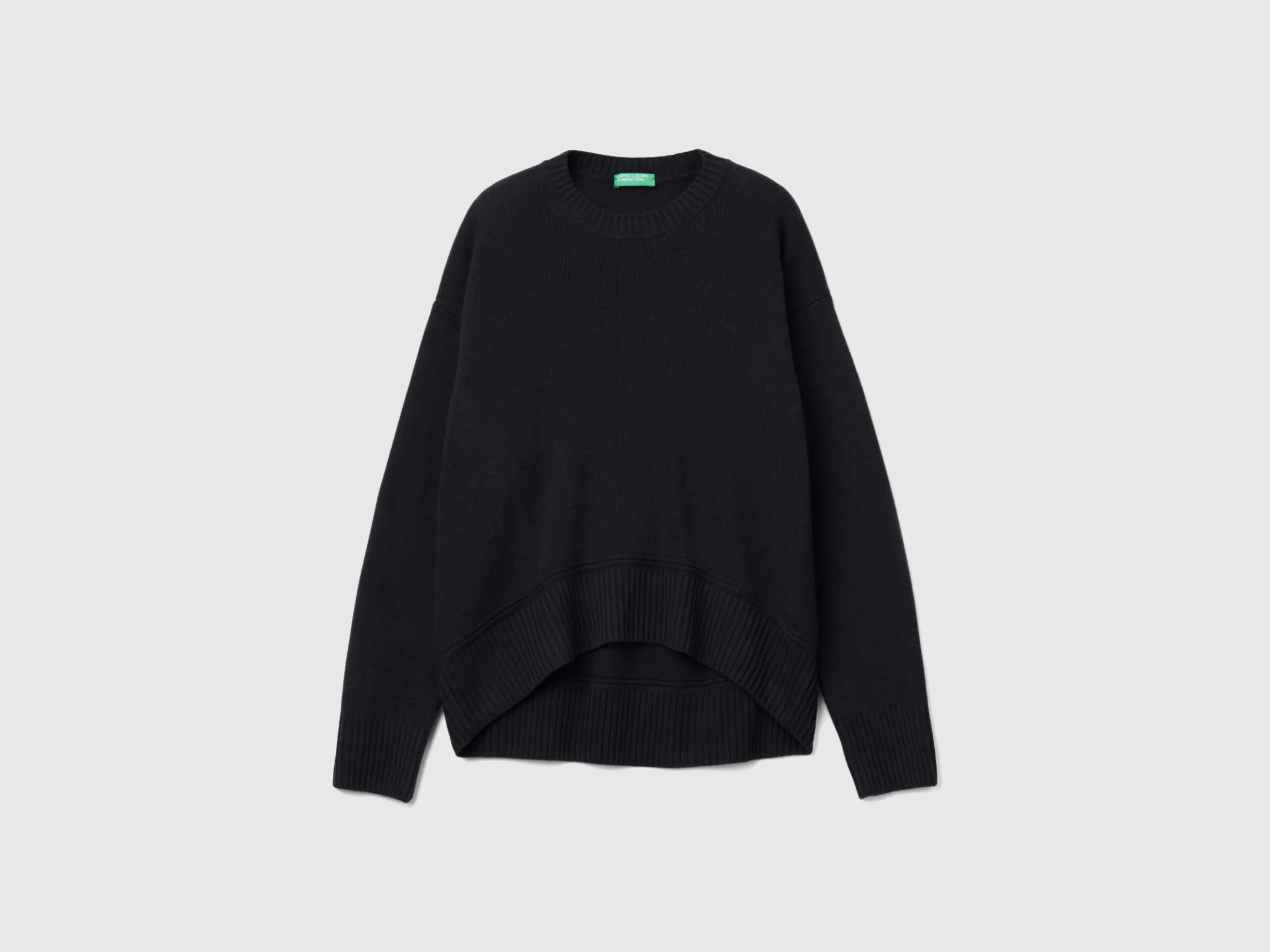 Boxy fit sweater in wool blend