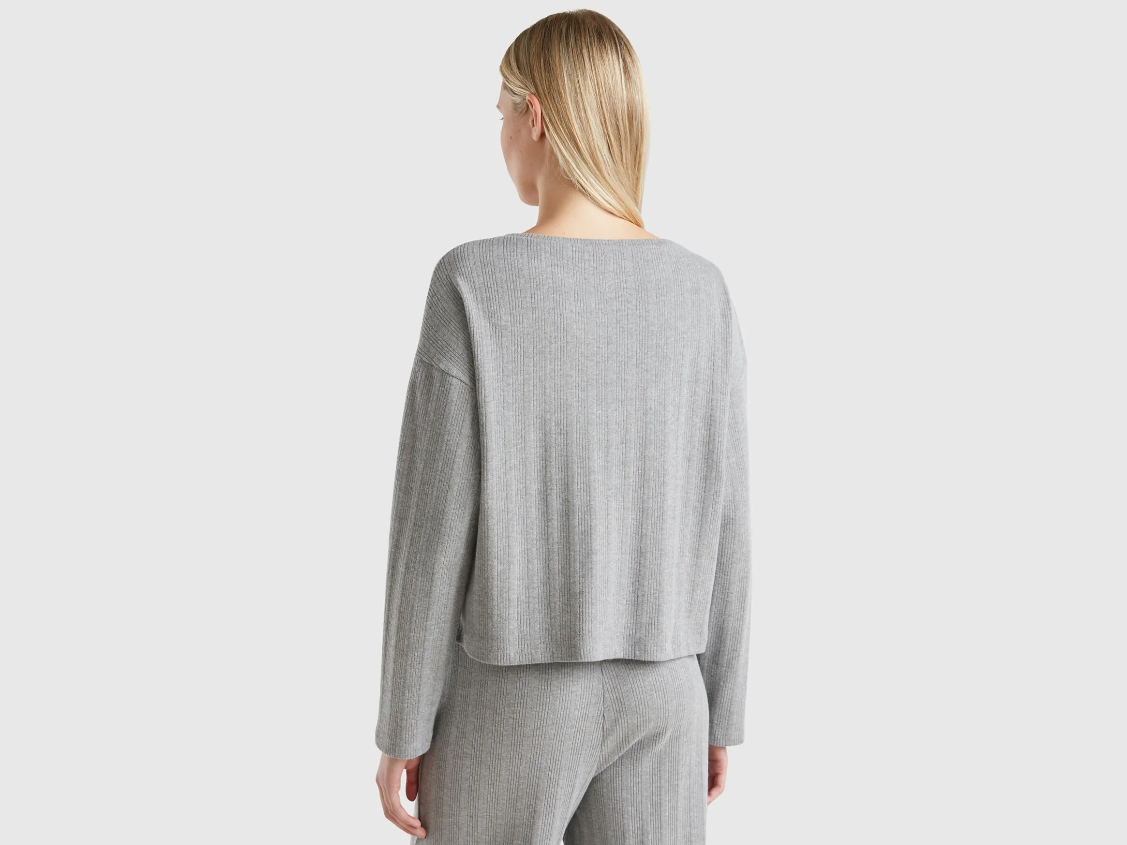Boxy fit top