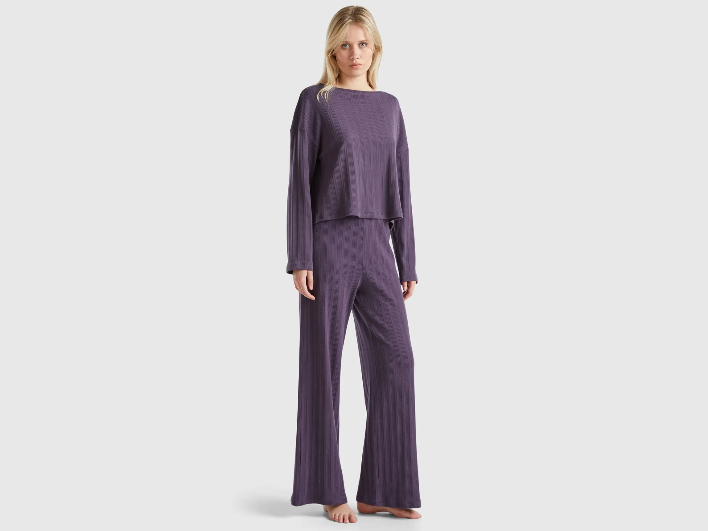 Boxy fit top