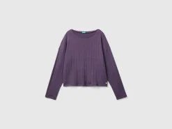 Boxy fit top