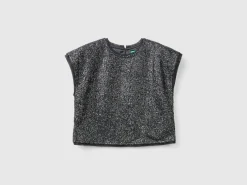 Boxy fit top with sequins