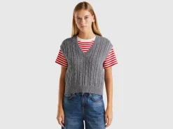 Boxy fit vest with cable knit and perforations