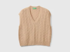 Boxy fit vest with cable knit and perforations