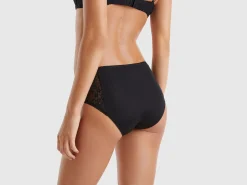 Boyshort underwear with lace inserts