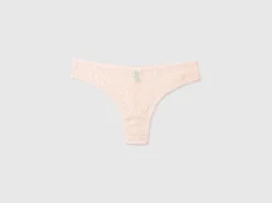 Brazilian underwear in stretch lace