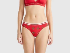 Briefs with reindeer print
