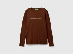 Brown long sleeve t-shirt in 100% cotton