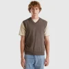 Brown vest in pure Merino wool