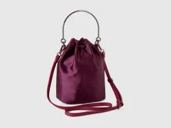 Bucket bag in recycled fabric